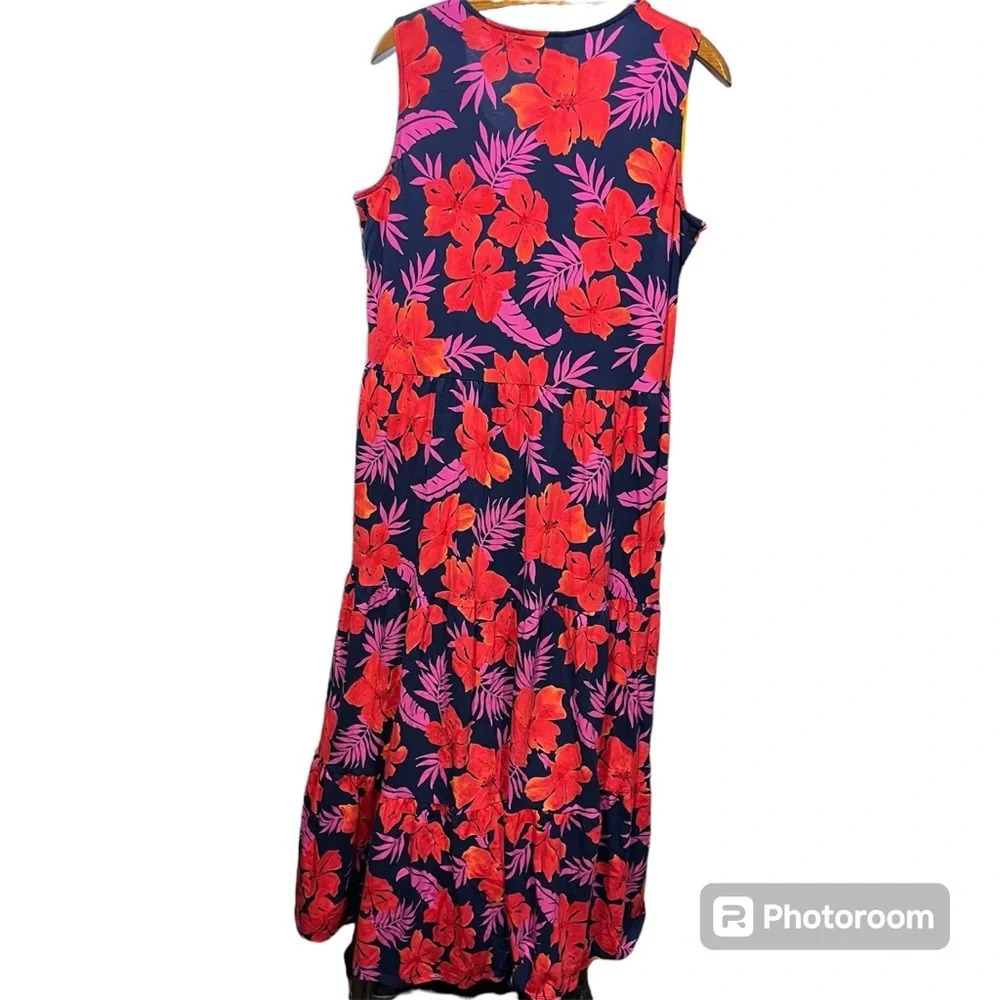 LANDS’ END ~ Hawaiian Beachy Floral Sleeveless Tiered Maxi Dress Modal - Picture 2 of 11
